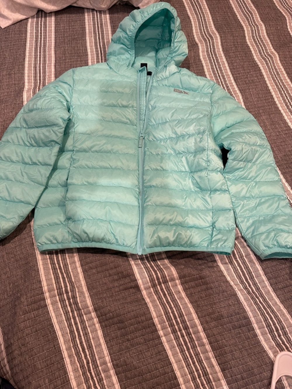 Eddie Bauer Kids Hooded Lightweight Puffer Jacket in Aqua